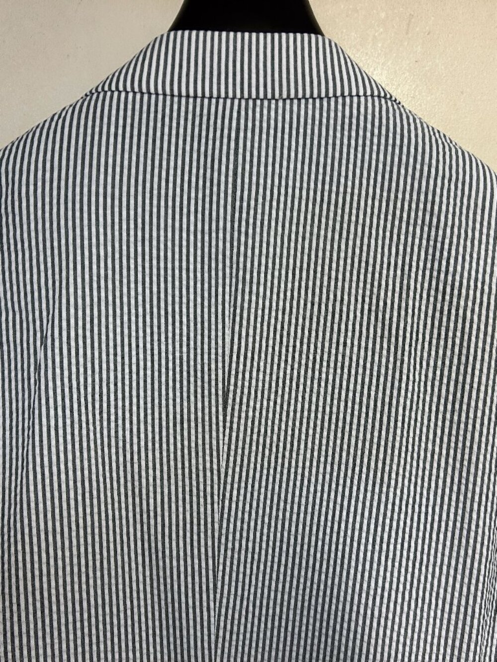 Men's Seersucker Striped Suit 2-PC Modern-Fit, Adjustable Waist - Green - Picture 8 of 9